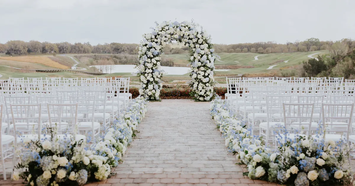 Club At Iron Lake Weddings Ocala Outdoor Flower Arch